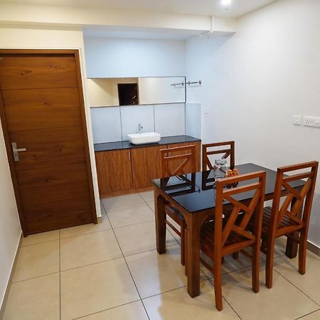 Kadampanattu'S Homestay Kochi Extérieur photo