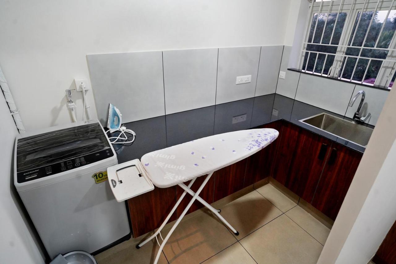 Kadampanattu'S Homestay Kochi Extérieur photo