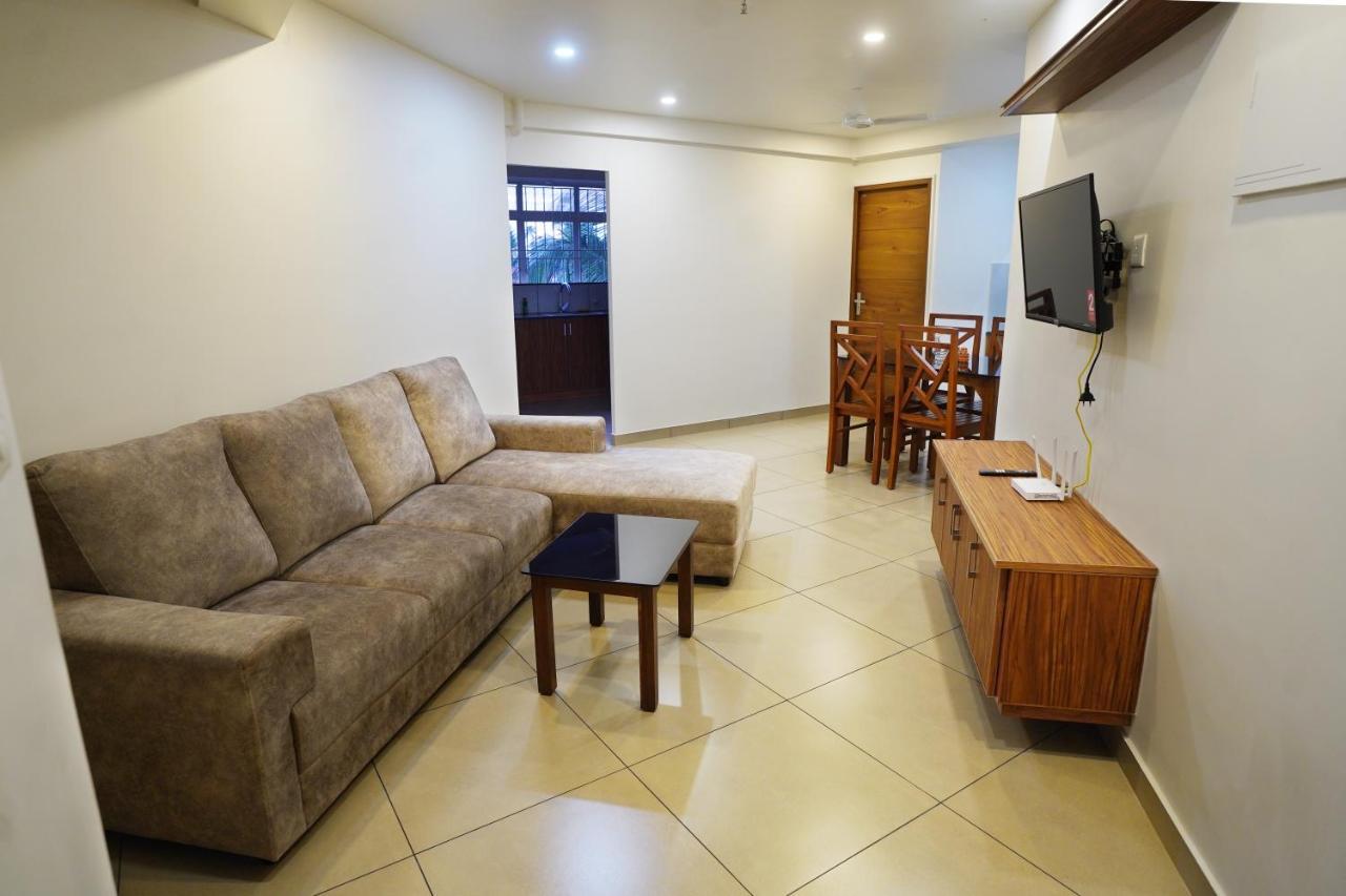 Kadampanattu'S Homestay Kochi Extérieur photo