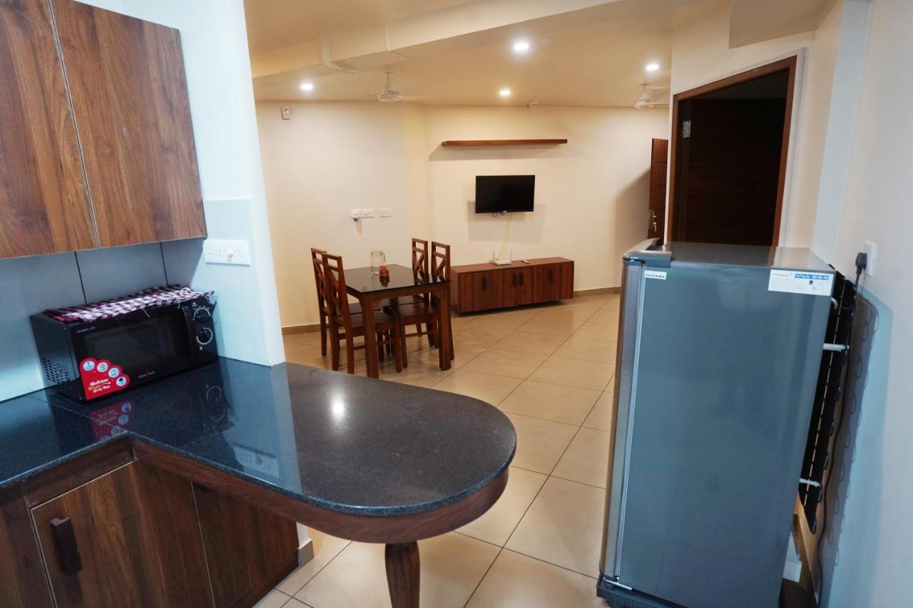 Kadampanattu'S Homestay Kochi Extérieur photo