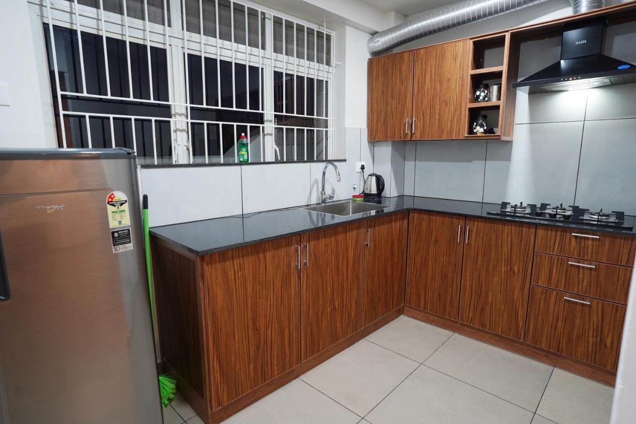 Kadampanattu'S Homestay Kochi Extérieur photo