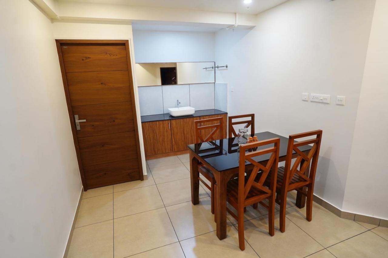 Kadampanattu'S Homestay Kochi Extérieur photo