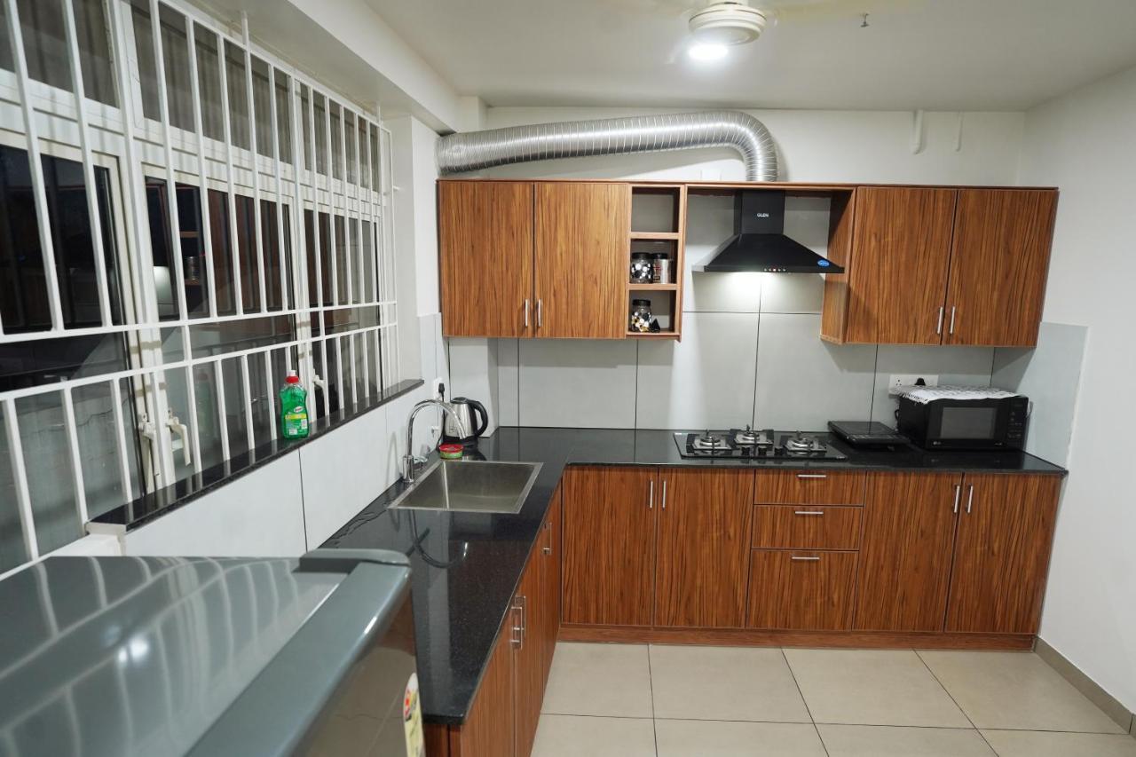 Kadampanattu'S Homestay Kochi Extérieur photo