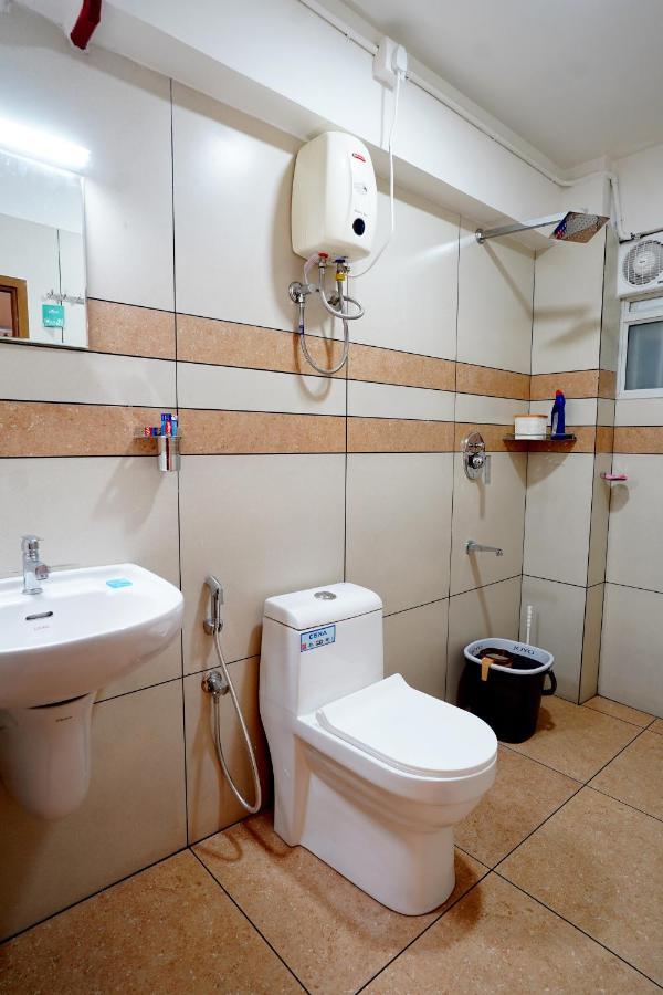 Kadampanattu'S Homestay Kochi Extérieur photo